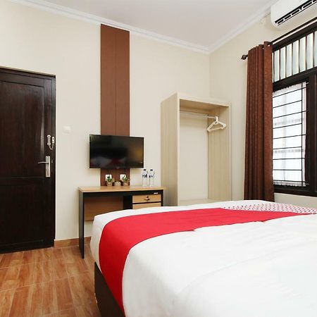 Oyo 572 Omah Gedongkuning Syariah Homestay Yogyakarta Esterno foto
