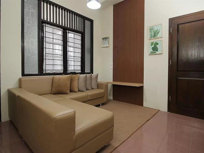 Oyo 572 Omah Gedongkuning Syariah Homestay Yogyakarta Esterno foto