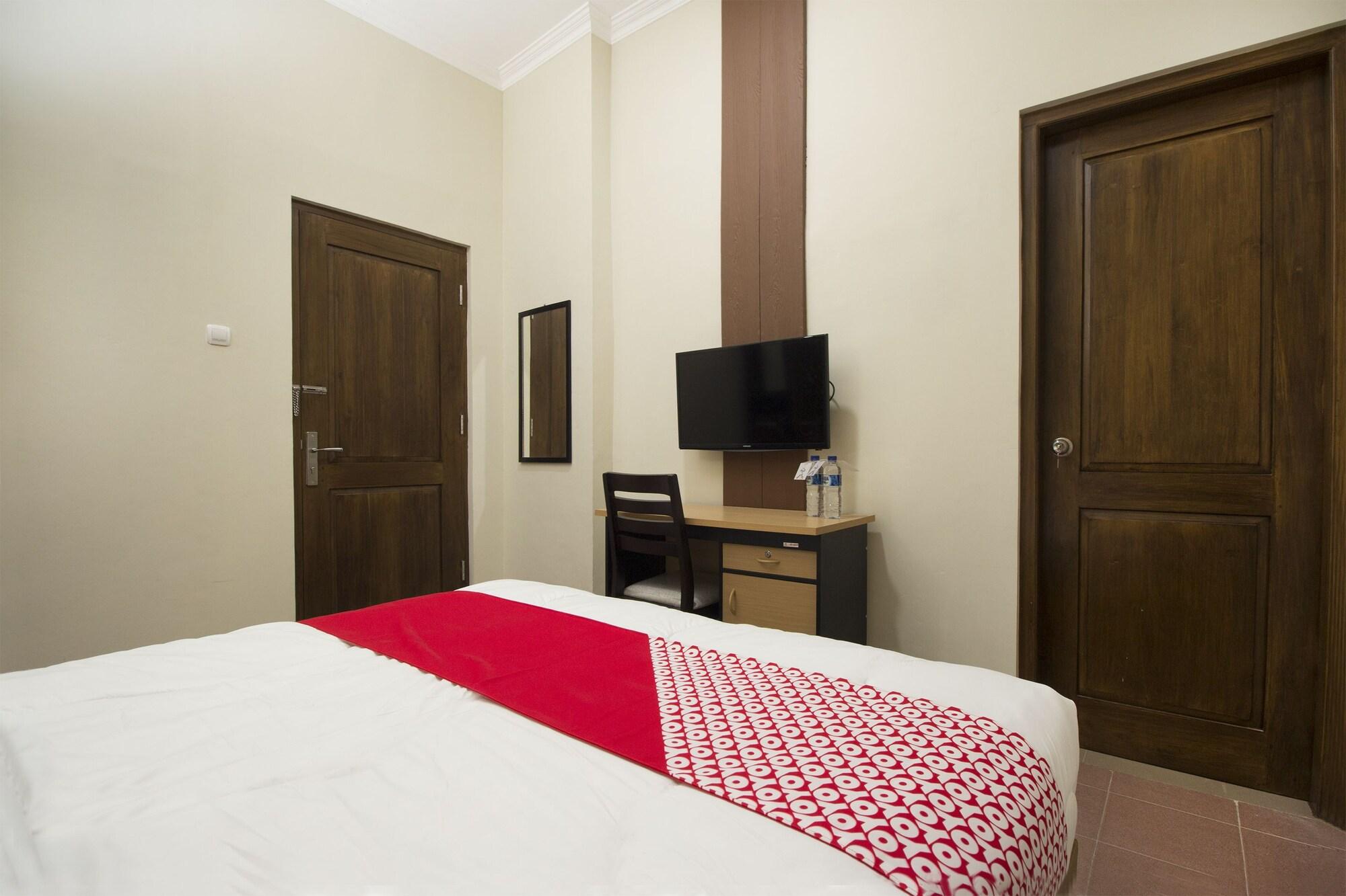 Oyo 572 Omah Gedongkuning Syariah Homestay Yogyakarta Esterno foto