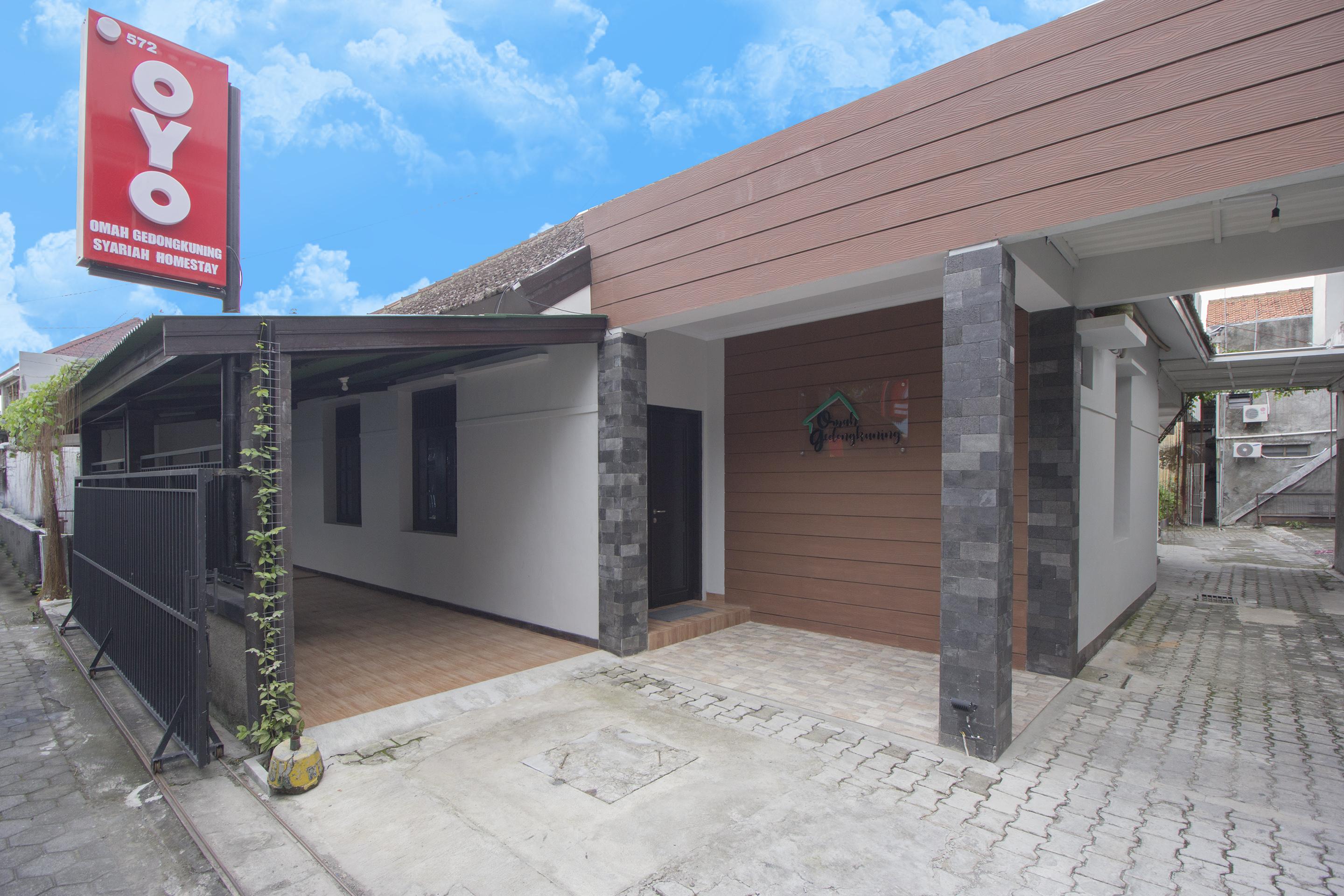 Oyo 572 Omah Gedongkuning Syariah Homestay Yogyakarta Esterno foto